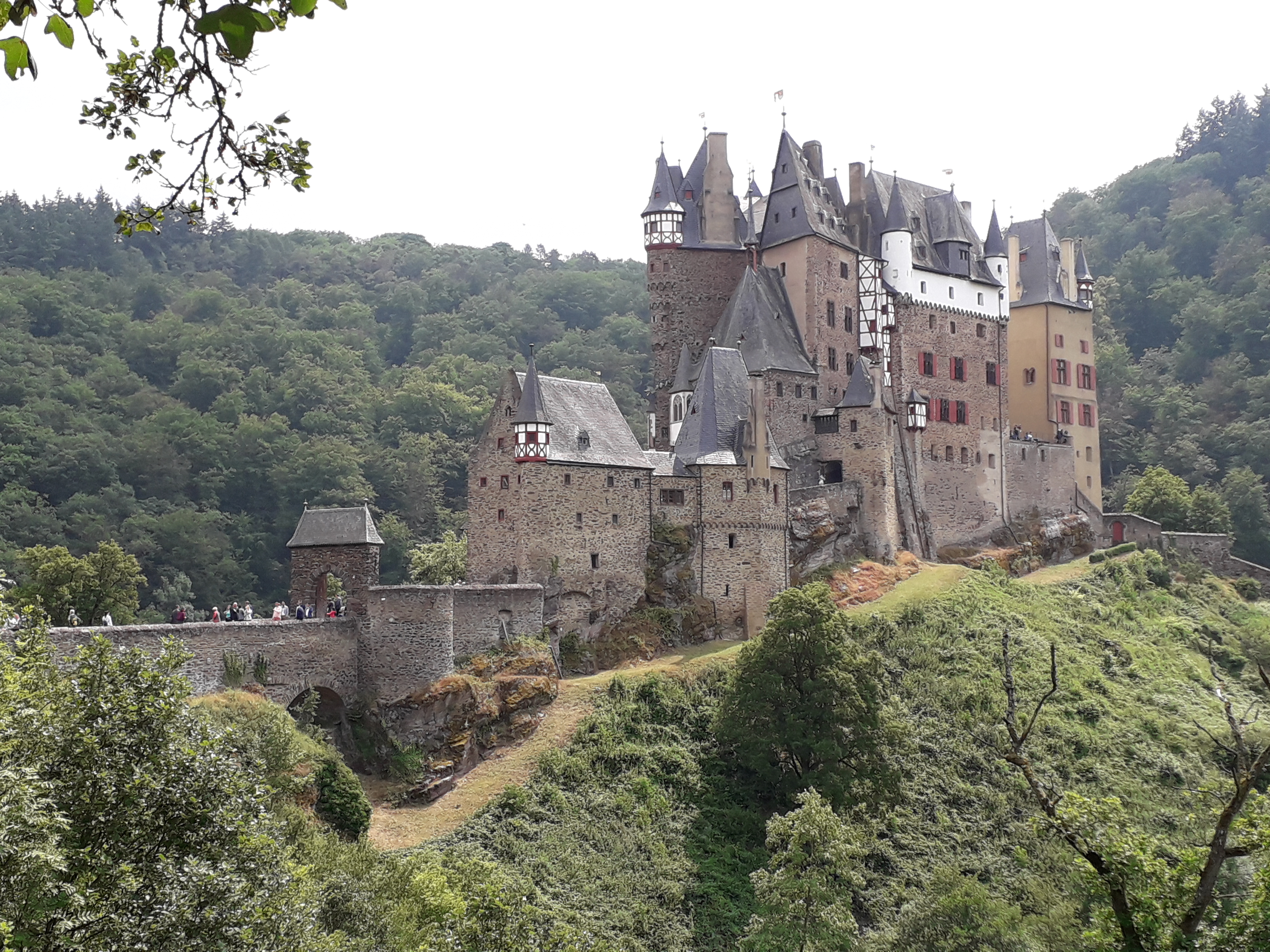 You are currently viewing Recherche auf Burg Eltz